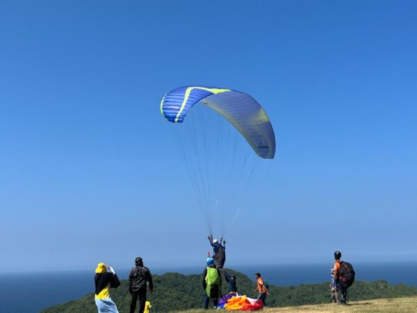 Tengah Berlangsung, Kejuaraan ‘Asian League Paragliding Accuracy 2024’ di Sky Lancing Lombok Tengah