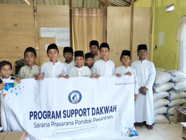 YBM BRILian Regional Office Denpasar Salurkan Bantuan Sarana Prasarana ke Empat Pesantren di Bima