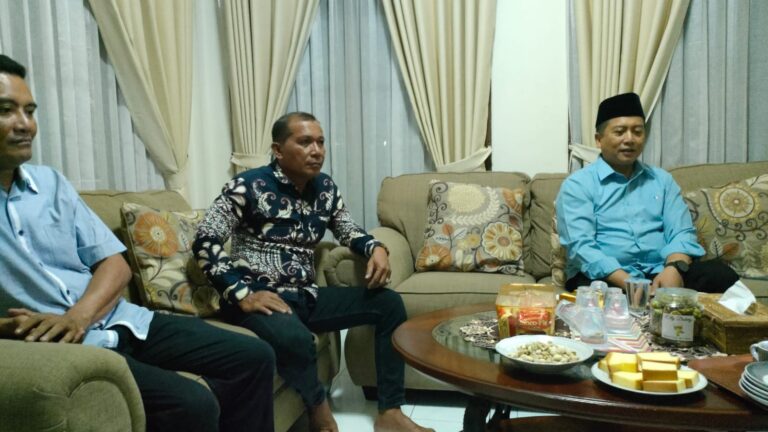 Menakar Sikap Pimpinan Tertinggi NWDI Dr. TGKH. Muhammad Zainul Majdi, dalam Pilgub 2024